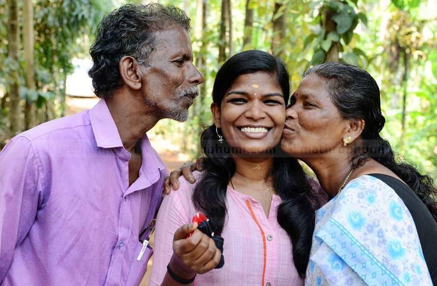 Sreedhanya Suresh : Kerala's first tribal woman to join as Collector